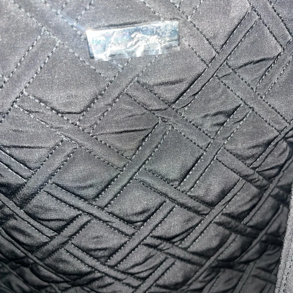 Vera Bradley Black Microfiber Large Quilted Tote BNOT NEVER USED - Picture 5 of 16